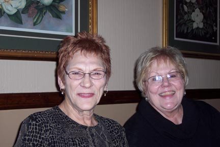 brhsclassof1957lunchbunch.jpg