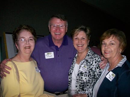 in09fishfry40.jpg